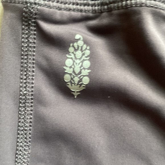 FREE PEOPLE flare purple leggings - Picture 2 of 4